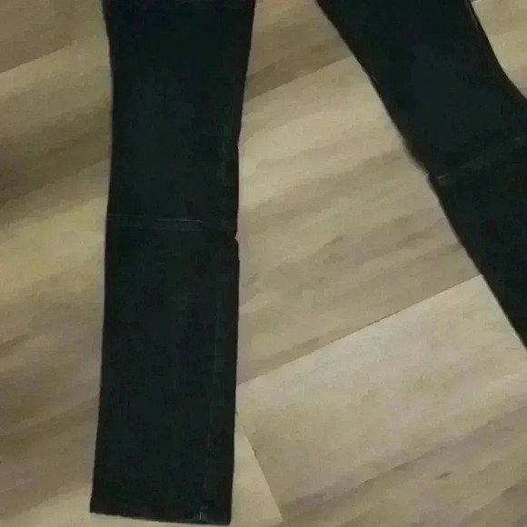 Volcom Jeans  - Picture 2 of 9